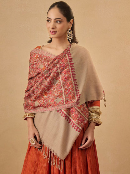 Dhiyona PA Floral Embroidered Woolen Shawl