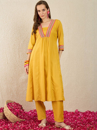 Dhiyona IE Printed Square Neck Three-Quarter Sleeves Top With Trousers