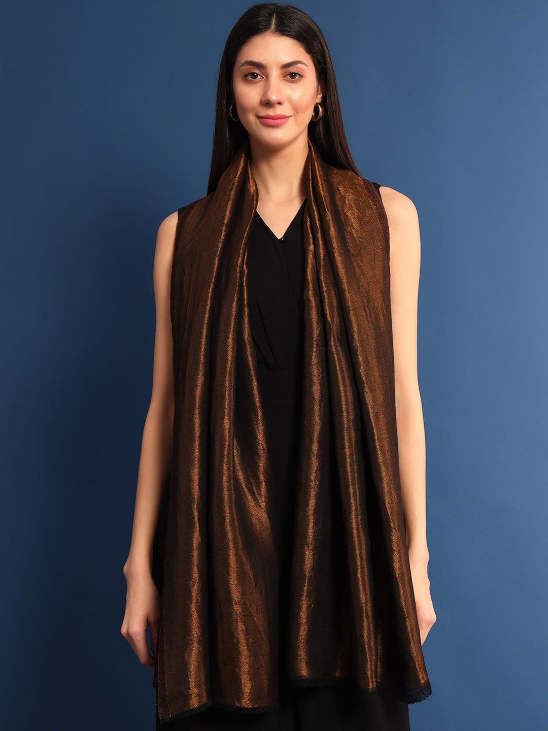 Dhiyona PA Woven Design Woollen Shawl