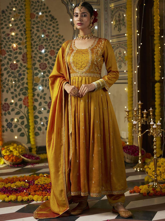 Dhiyona CH Women Floral Embroidered Pleated Sequinned Kurta with Trousers & With Dupatta