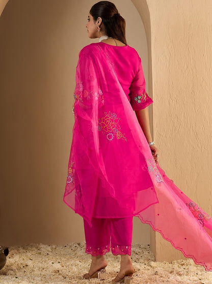 Women Floral Embroidered Regular Thread Work Kurta with Trousers & With Dupatta