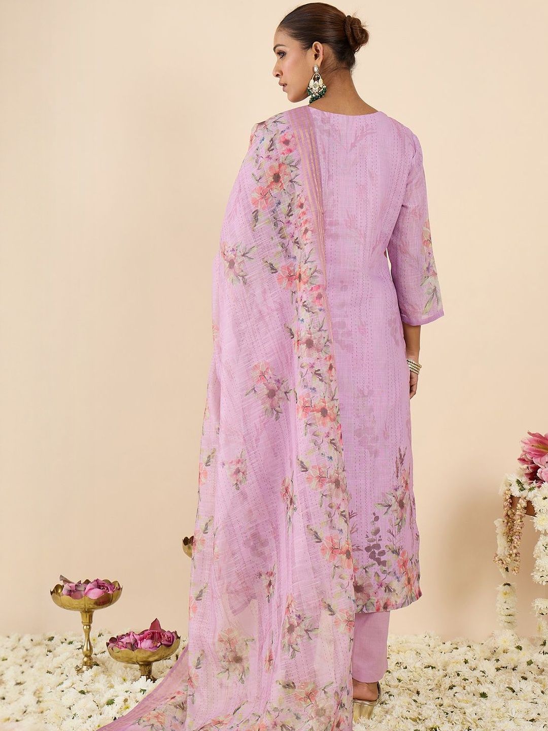 Women Floral Printed Regular Thread Work Linen Kurta with Trousers & With Dupatta