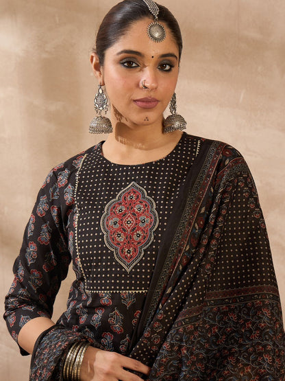 Women Ethnic Motifs Printed Cotton Kurta with Trousers & Dupatta
