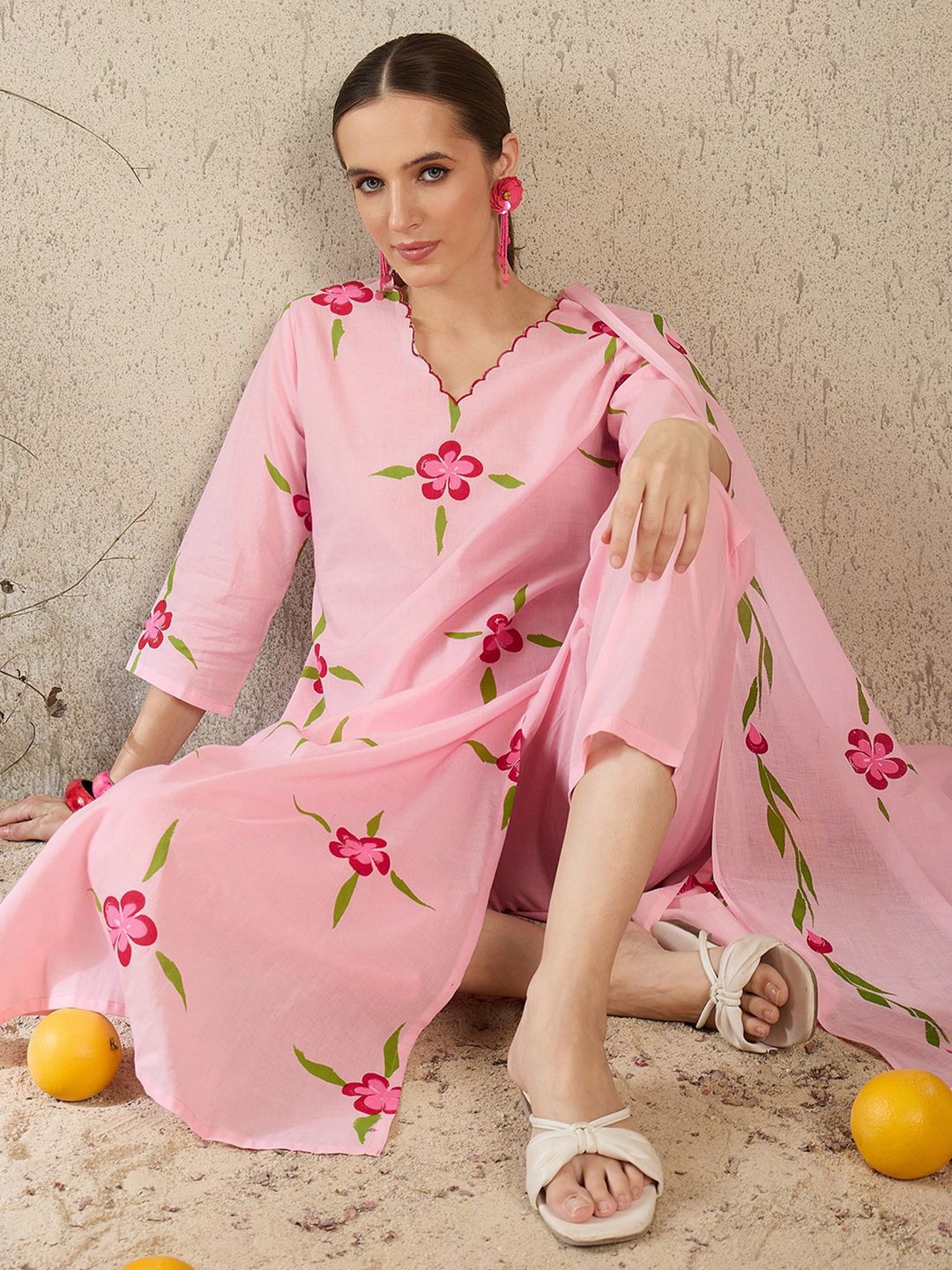 Women Floral Printed Regular Pure Cotton Kurta with Trousers & Dupatta