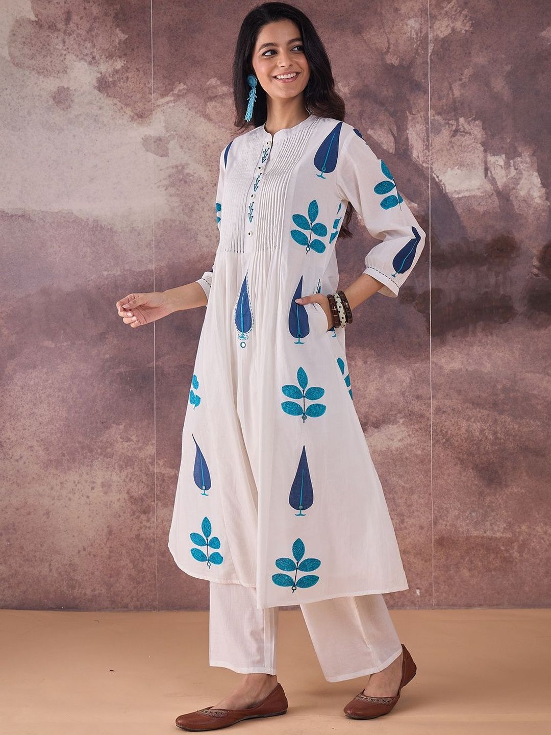 Dhiyona IE Ethnic Motifs Printed Band Collar Thread Work Pure Cotton Kurta With Trousers