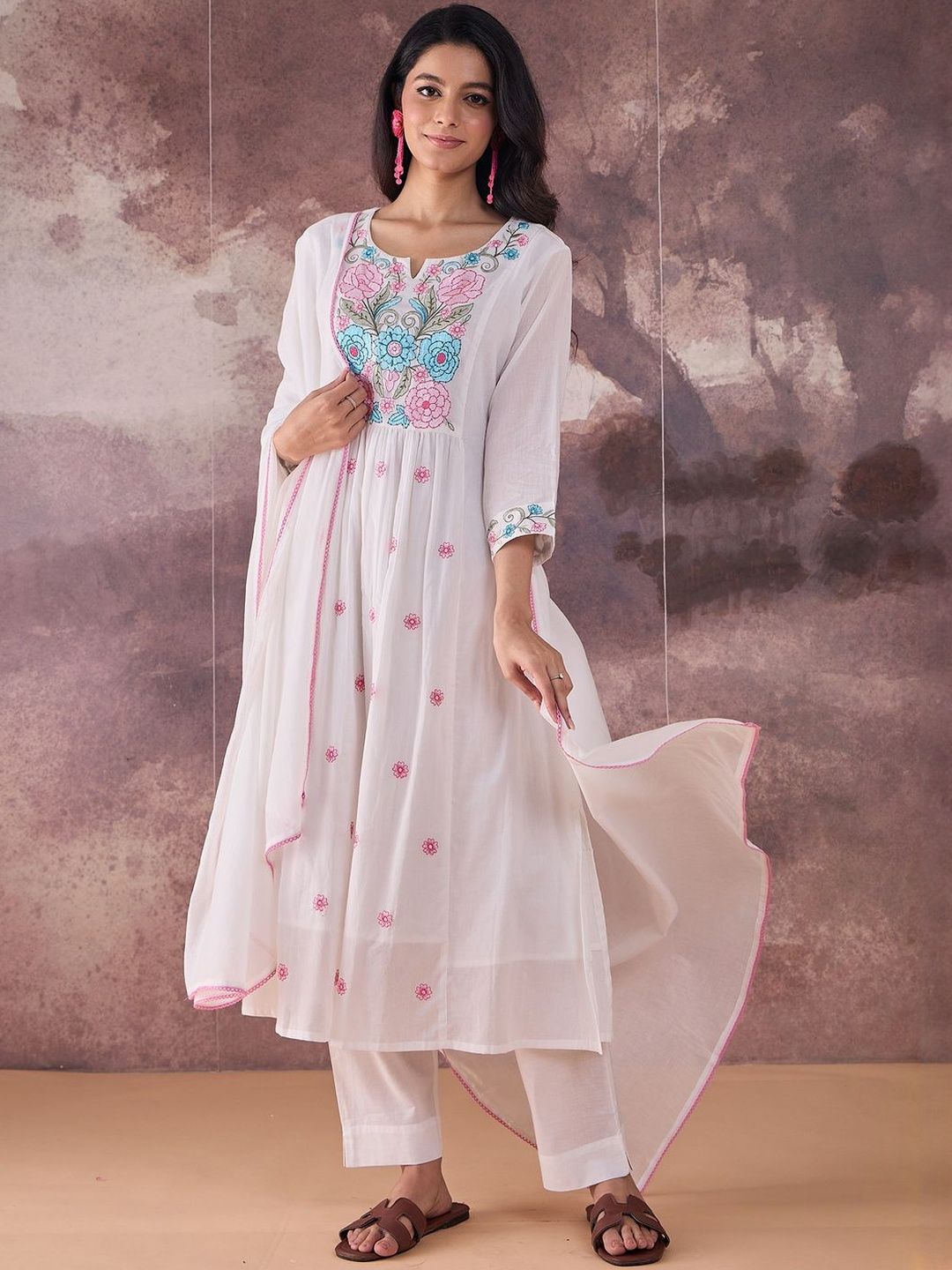 Floral Embroidered Thread Work Pure Cotton A-Line Kurta With Trousers & Dupatta