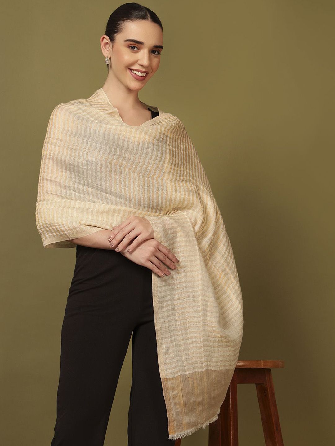 Dhiyona PA Striped Woven Design Shawl