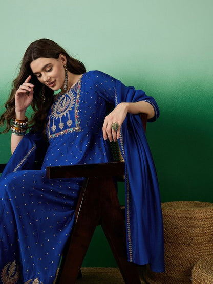 Women's Blue floral Embroidered A-Line Kurta & Trousers With Dupatta