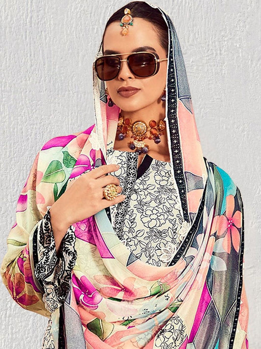 Women Floral Printed Regular Kurta with Trousers & With Dupatta