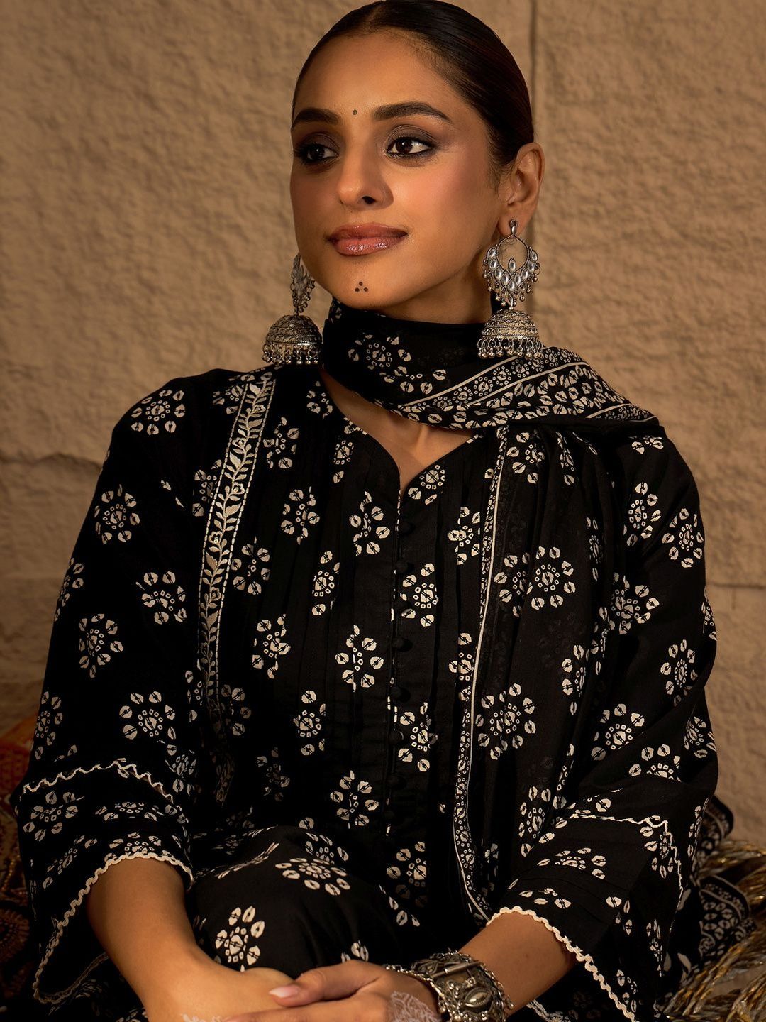 Women Ethnic Motifs Printed Regular Pure Cotton Kurta with Trousers & With Dupatta