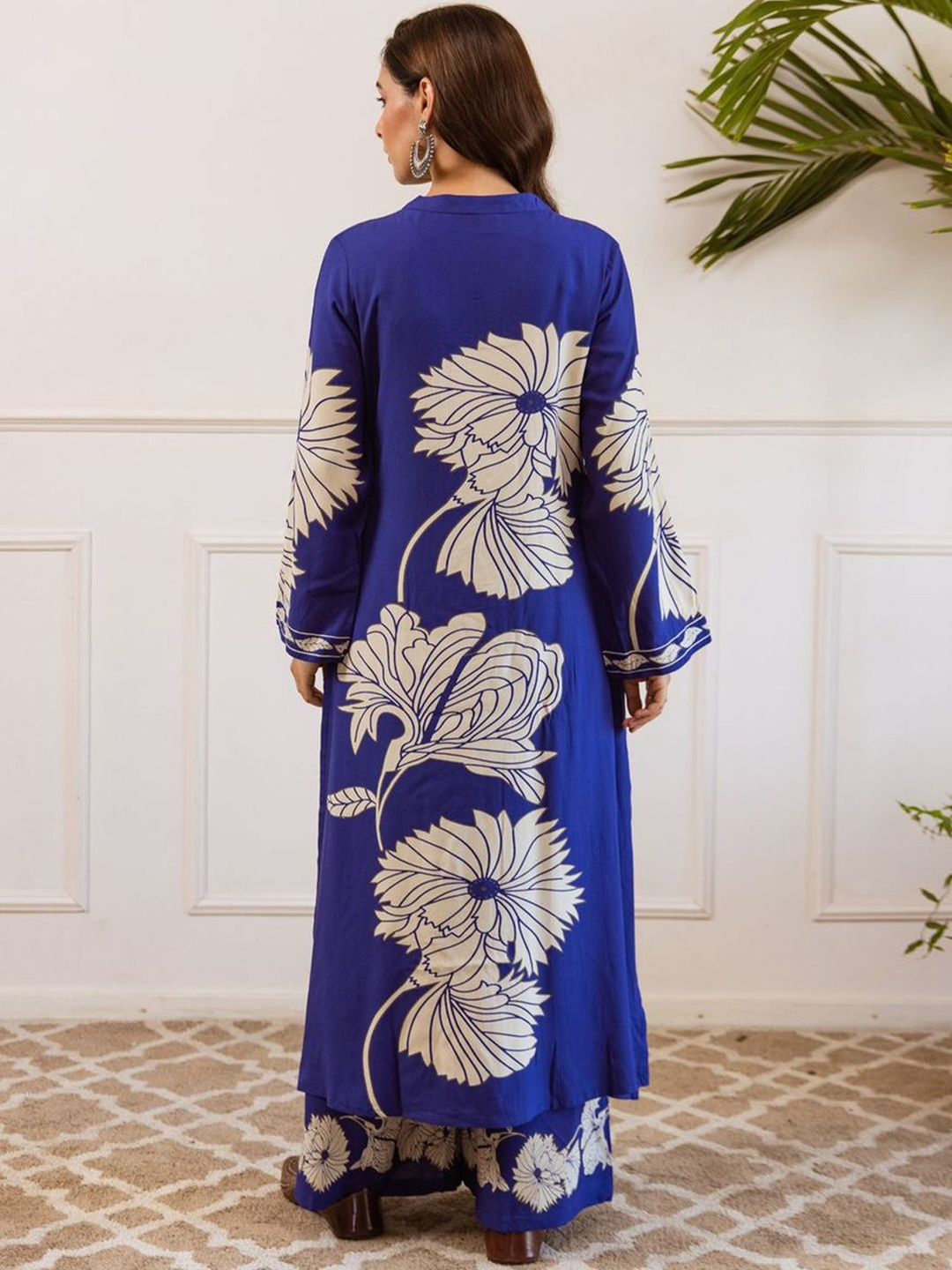 Women Floral Printed Kurta with Palazzo