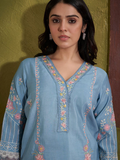 Women Floral Embroidered Regular Thread Work Kurta with Trousers & With Dupatta
