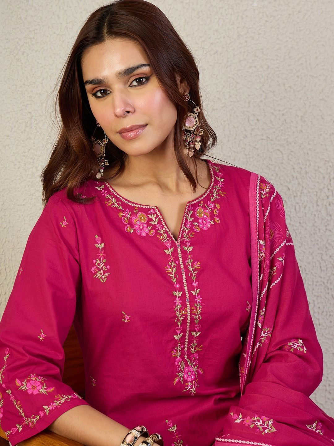 Embroidered Notch Neck Thread Work Pure Cotton Kurta With Trousers & Dupatta