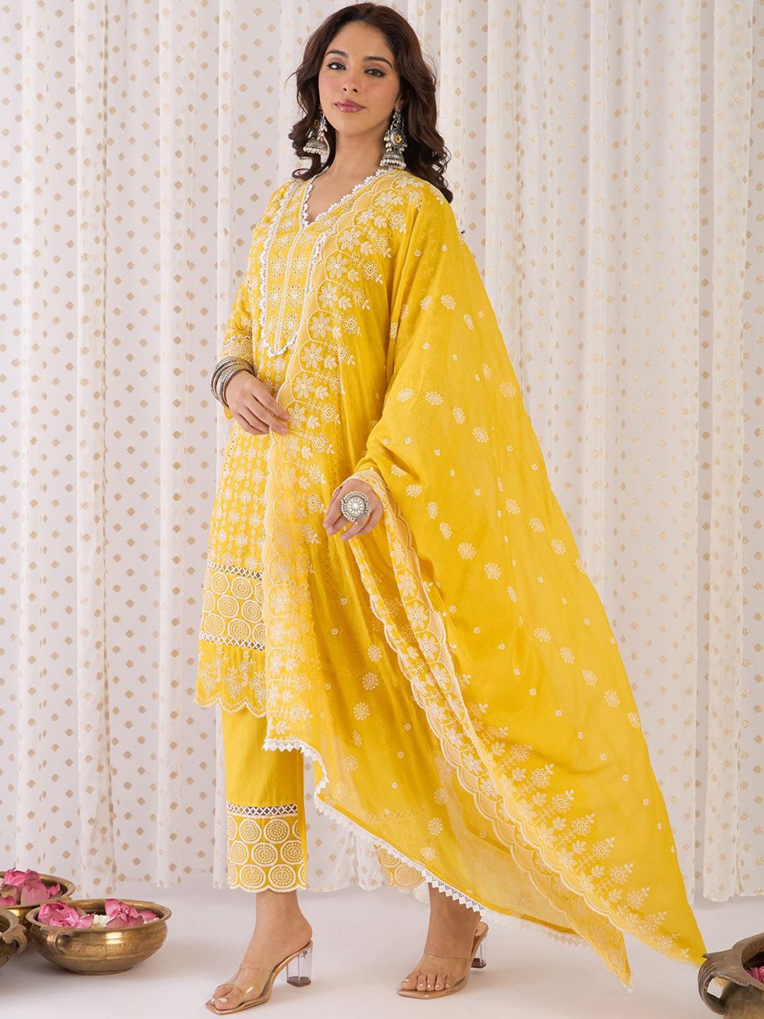 Floral Embroidered Thread Work Pure Cotton Kurta With Trousers & Dupatta