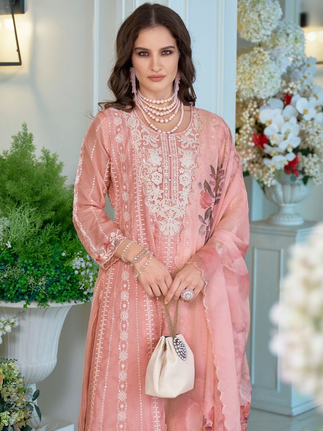 Women Ethnic Motifs Embroidered Regular Thread Work Kurta with Trousers & With Dupatta