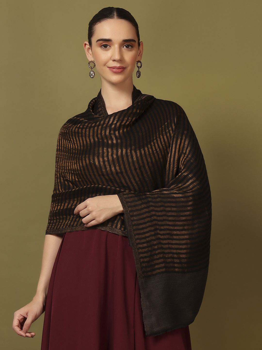 Dhiyona PA Striped Woven Design Reversible Zargul Shawl