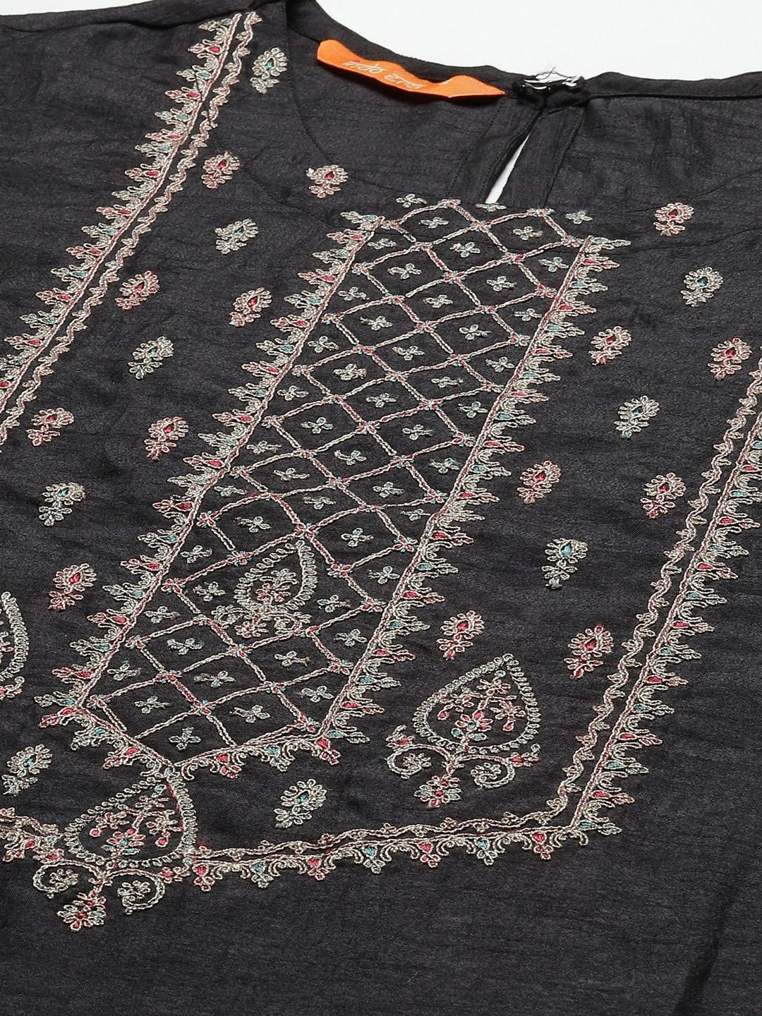 Women Ethnic Motifs Embroidered Regular Thread Work Liva Kurta with Trousers & With Dupatta