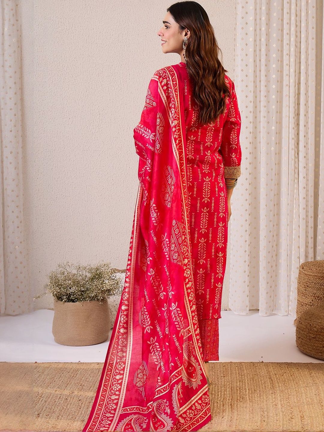 Women Ethnic Motifs Printed Regular Kurta with Trousers & Dupatta