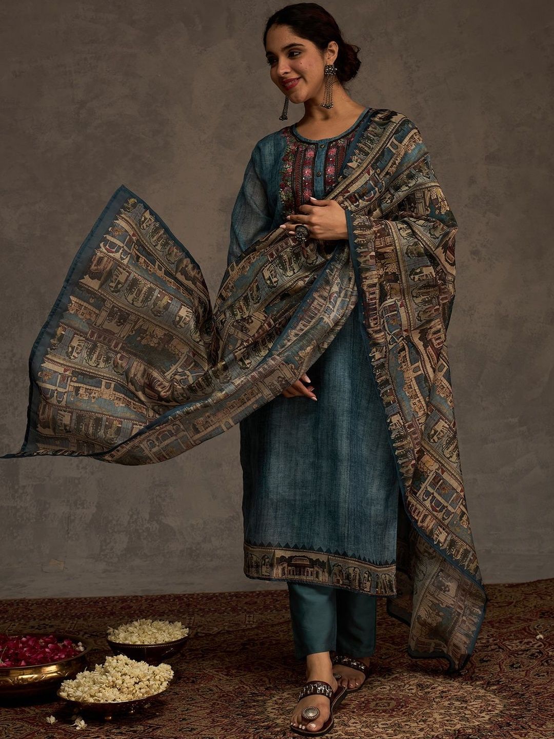 Ethnic Motifs Embroidered Chanderi Cotton Kurta & Trousers With Dupatta