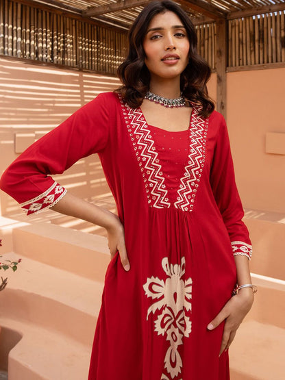 Dhiyona IE Floral Printed V-Neck A-Line Tunic & Trousers