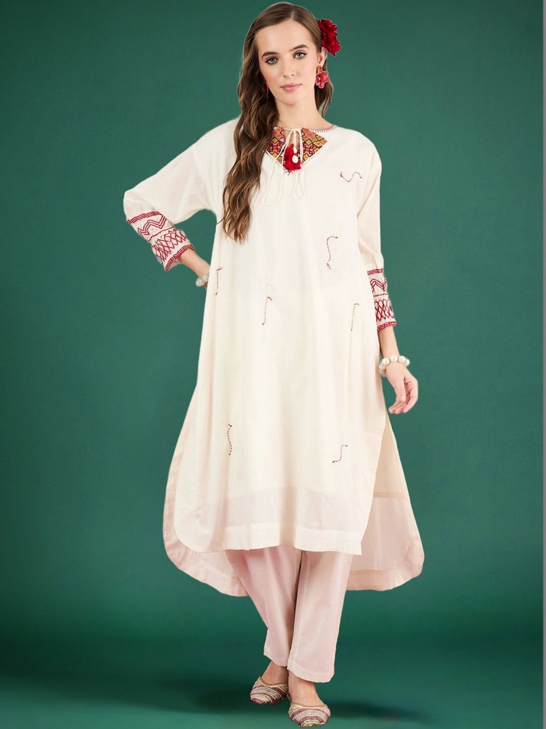 Dhiyona IE Women Ethnic Motifs Embroidered Regular Thread Work Pure Cotton Kurta with Trousers