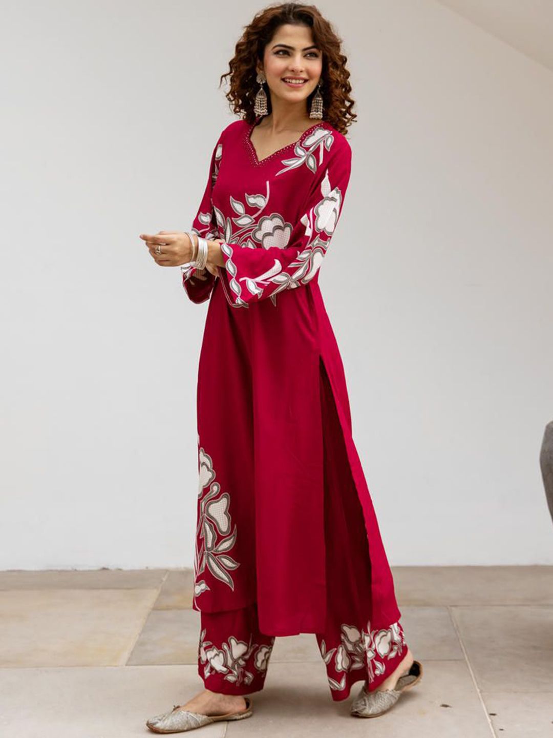 Dhiyona SN Women's Floral Embroidered Anarkali Kurta with Palazzo