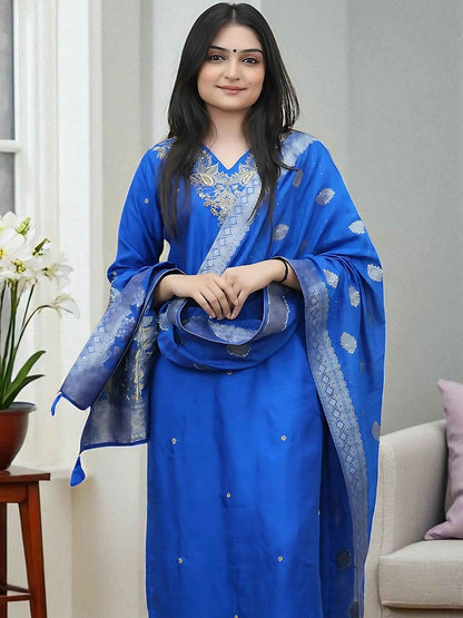 Dhiyona SN Women's Floral Embroidered Thread Work V-Neck Straight Kurta With Trouser And Dupatta
