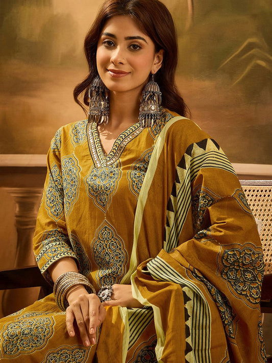 Dhiyona SN Women's Ethnic Motif Printed V-Neck Pure Cotton Straight Kurta With Trouser & Dupatta