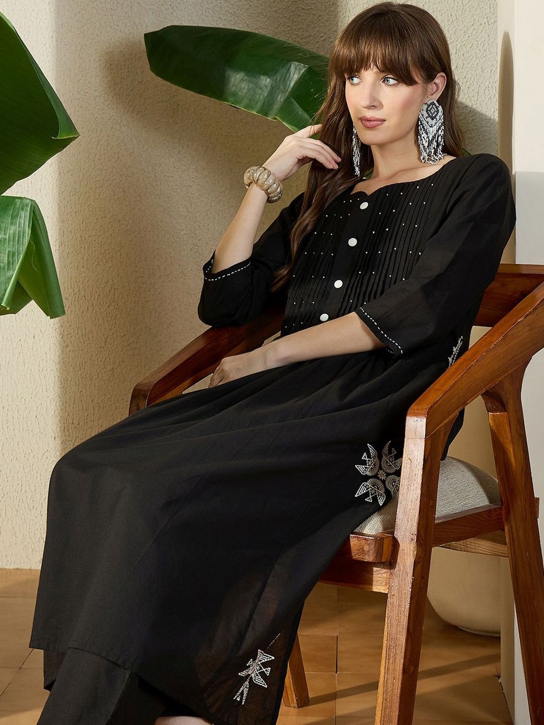 Women Ethnic Motifs Embroidered Pleated Thread Work Pure Cotton Kurta with Trousers