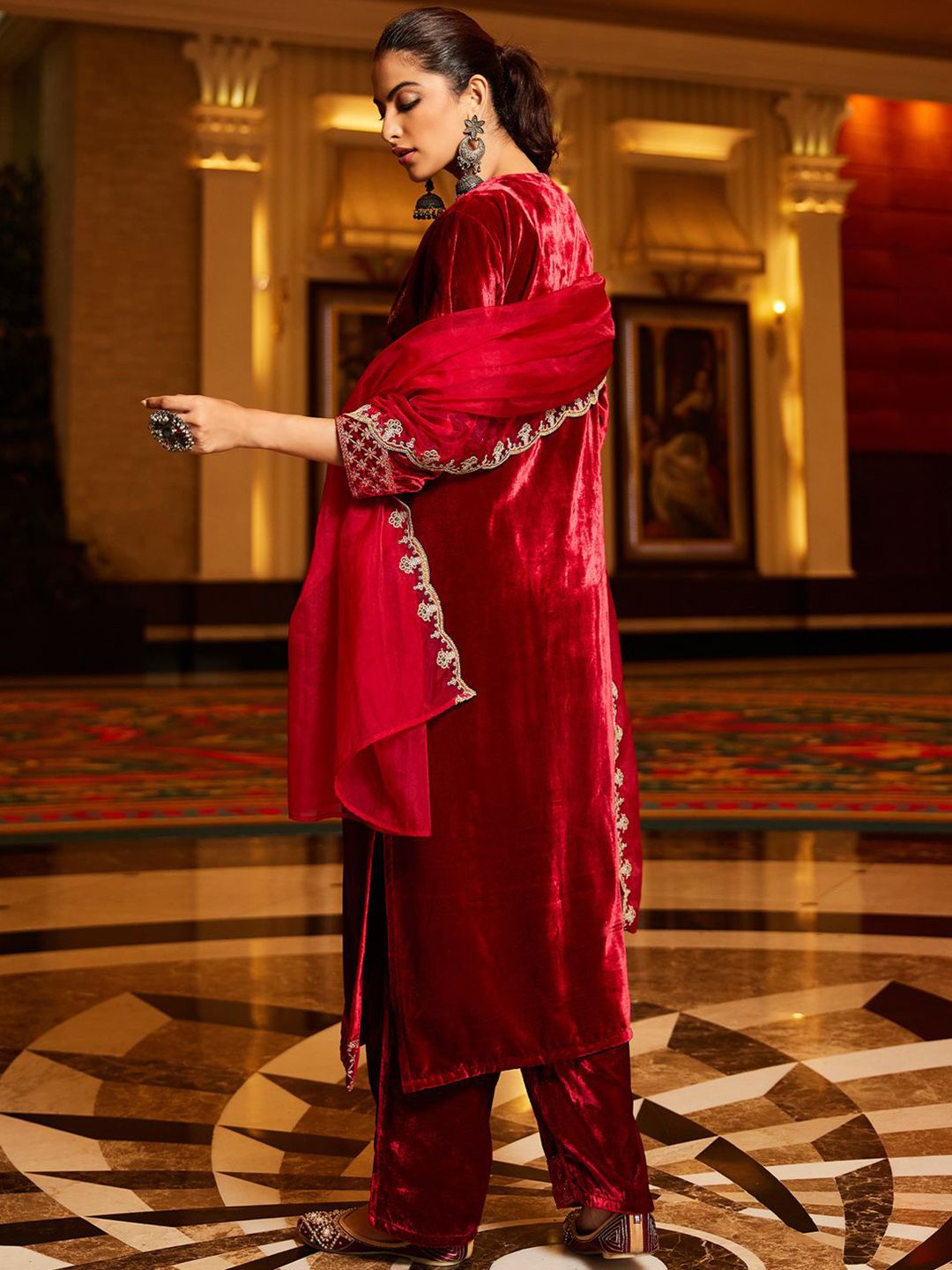 Floral Yoke Design Sequinned Velvet Straight Kurta With Trousers & Dupatta