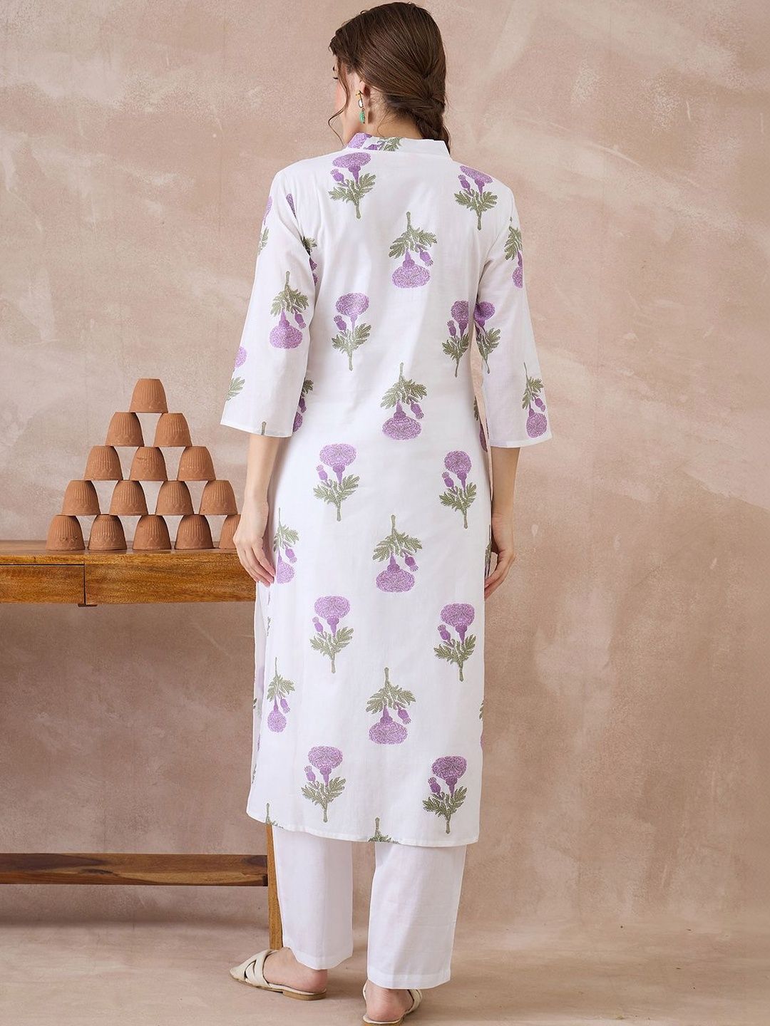 Women Floral Printed Regular Pure Cotton Kurta with Trousers
