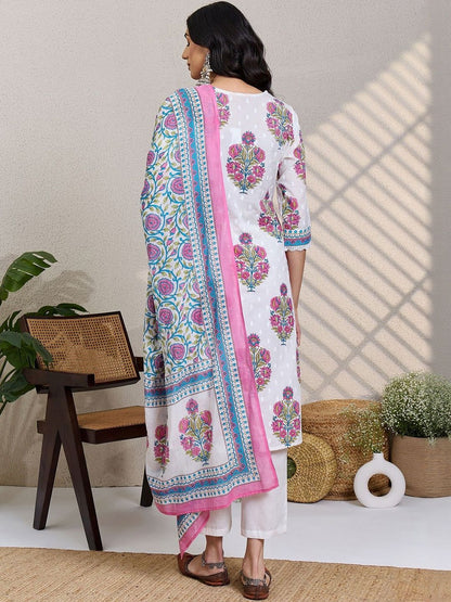 Women Floral Printed Regular Pure Cotton Kurta with Trousers & With Dupatta