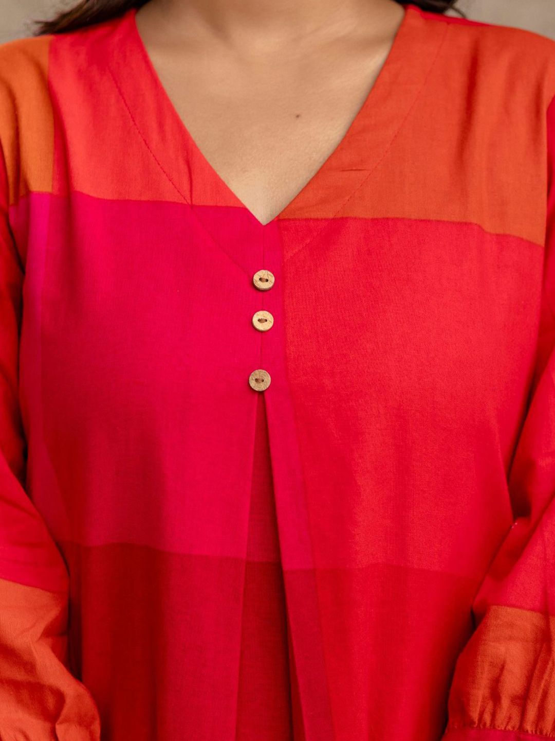 Dhiyona IE Embroidered Top With Palazzos Co-Ords