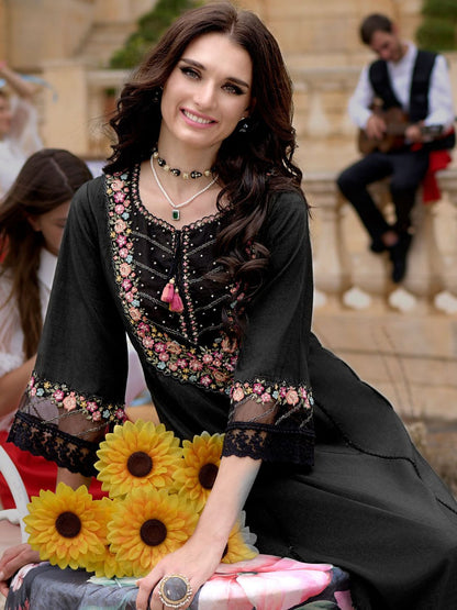 Dhiyona IE Women Floral Embroidered Regular Thread Work Kurta with Trousers & With Dupatta