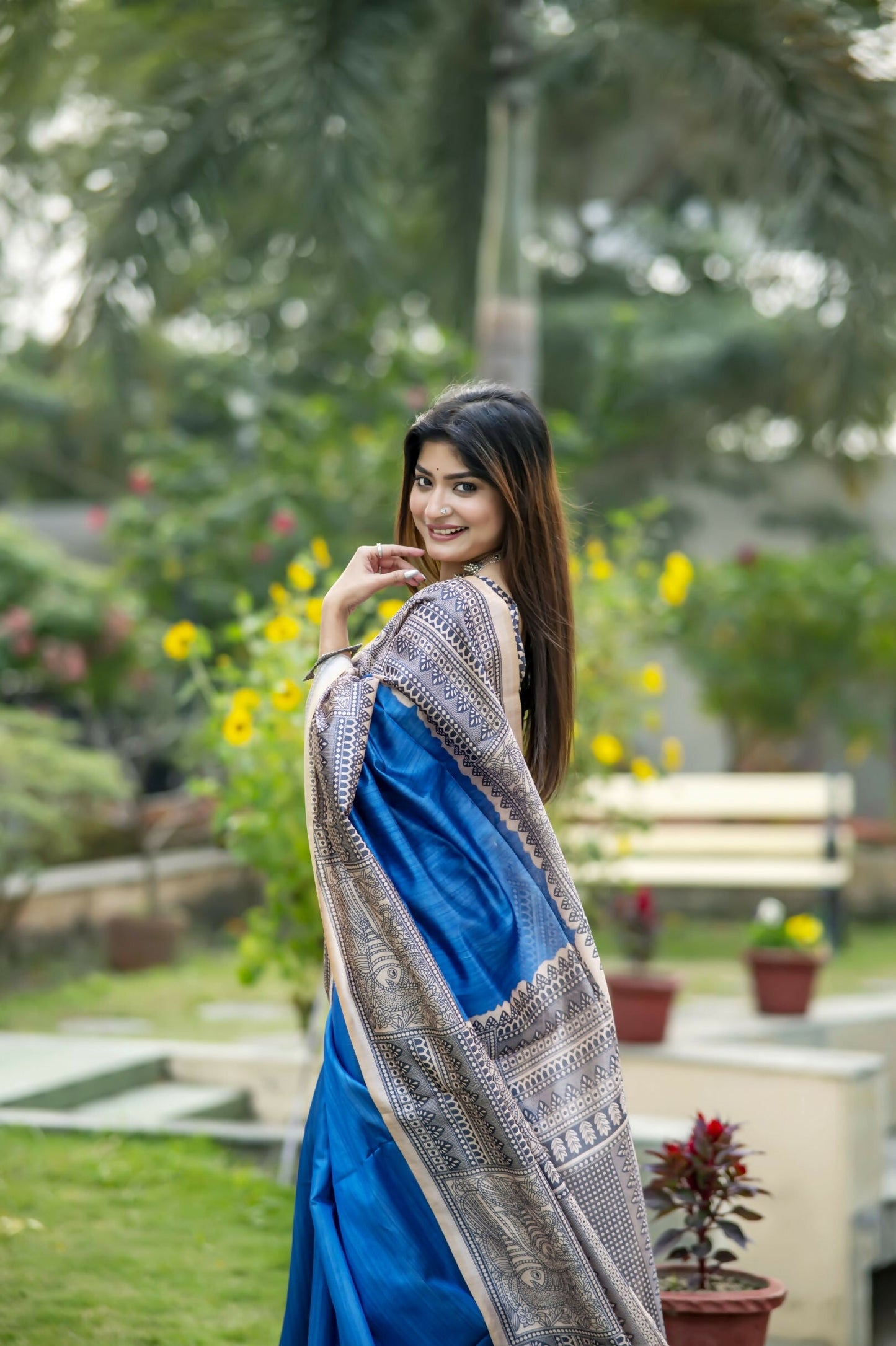 Women Yogita Madhubani 3 Blue Saree With Unstiched Blouse
