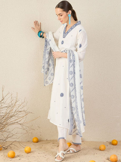 Floral Embroidered V Neck A-Line Pure Cotton Kurta & Trousers With Dupatta