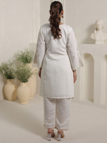 Dhiyona IE Women Embroidered Kurta & Trouser Co-Ord Set