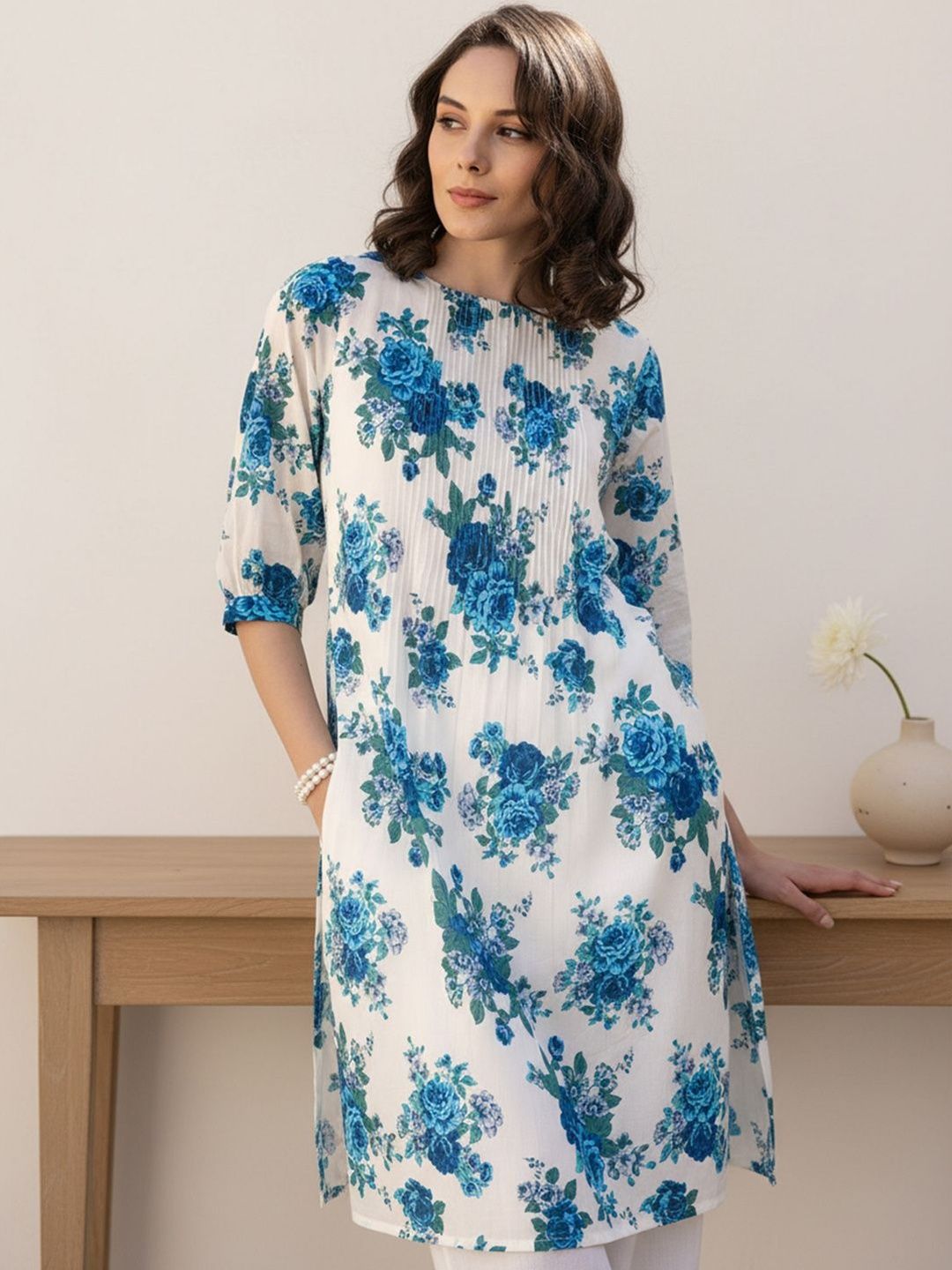 Dhiyona IE Floral Printed Pleated Round Neck Pure Cotton Straight Kurta With Trouser