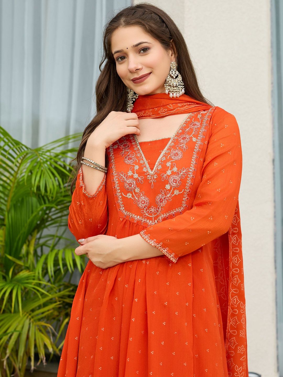 Dhiyona KL Women Floral Embroidered Silk Chiffon Kurta with Trousers & Dupatta