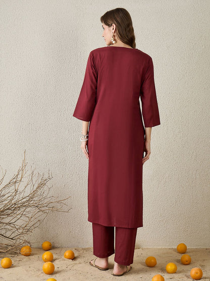 Women Floral Embroidered Thread Work Pure Cotton Kurta with Trousers