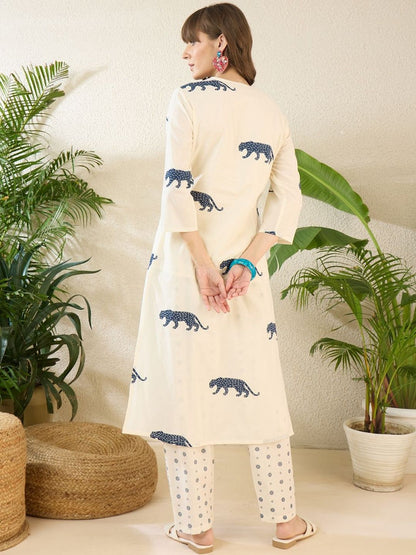 Women Animal Embroidered Panelled Thread Work Pure Cotton Kurta with Trousers