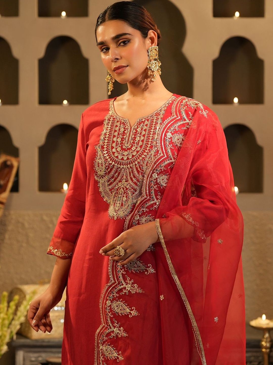 Women Ethnic Motifs Embroidered Regular Kurta with Trousers & With Dupatta