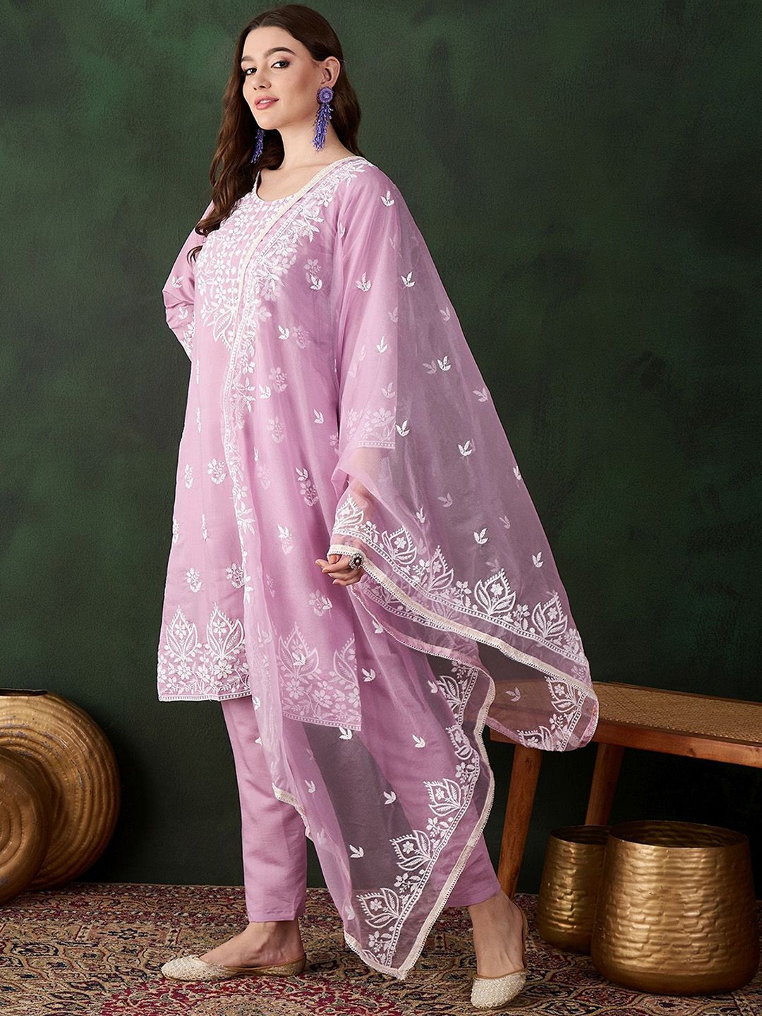 Dhiyona SN Women's Lavender Floral Embroidered Thread Work Cotton Kurta & Trouser With Dupatta