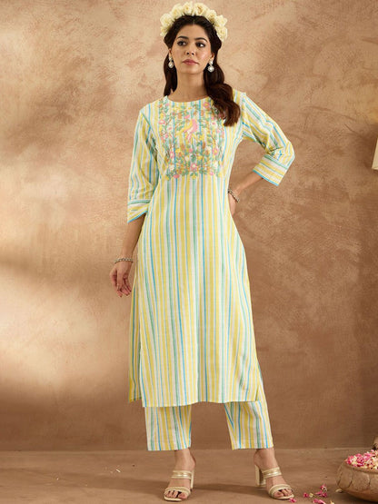 Dhiyona IE Women Floral Embroidered Regular Thread Work Pure Cotton Kurta with Trousers