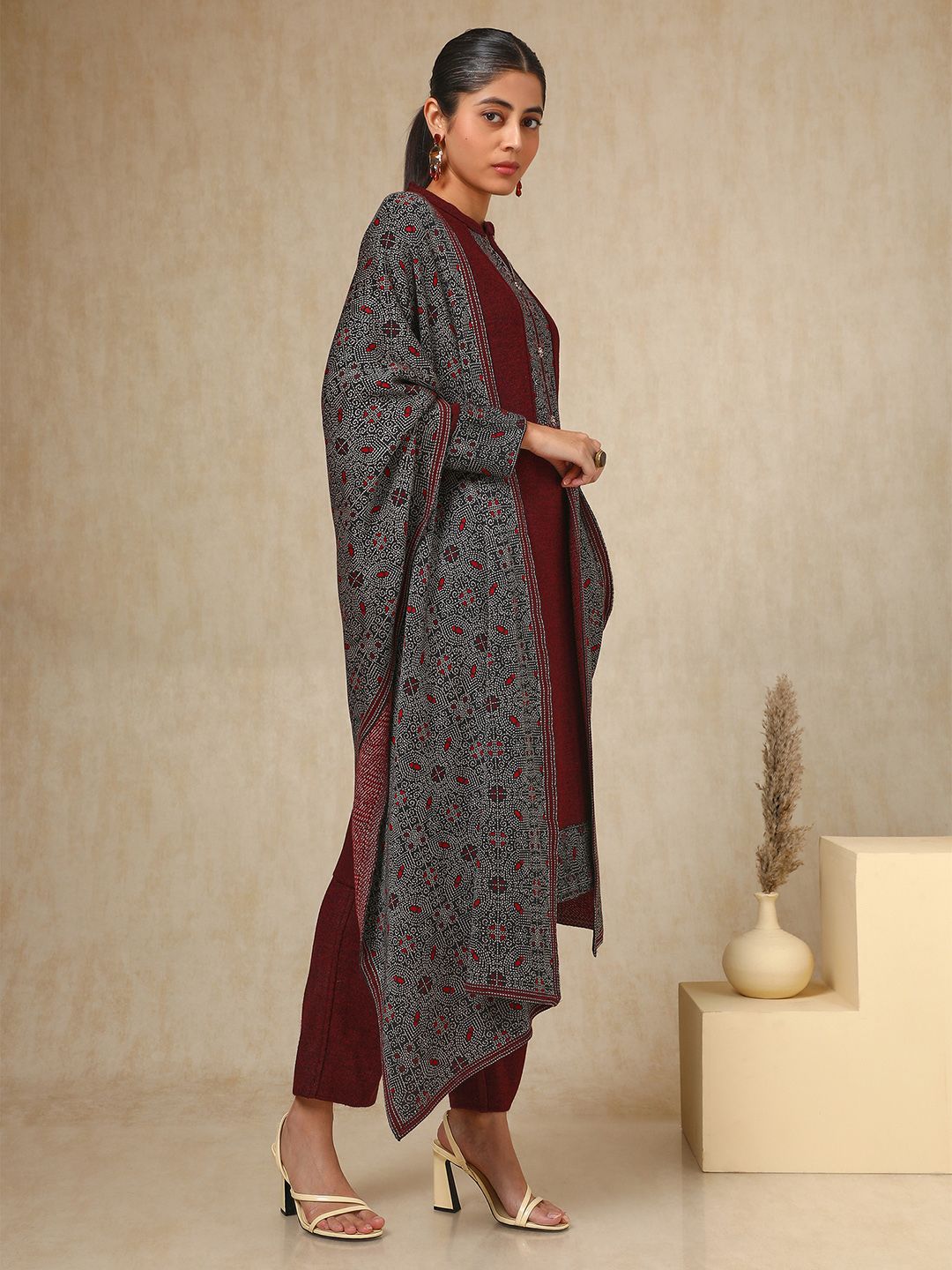 Dhiyona SO Women's Maroon Floral Woven Design Acrylic Straight Kurta With Trouser & Dupatta
