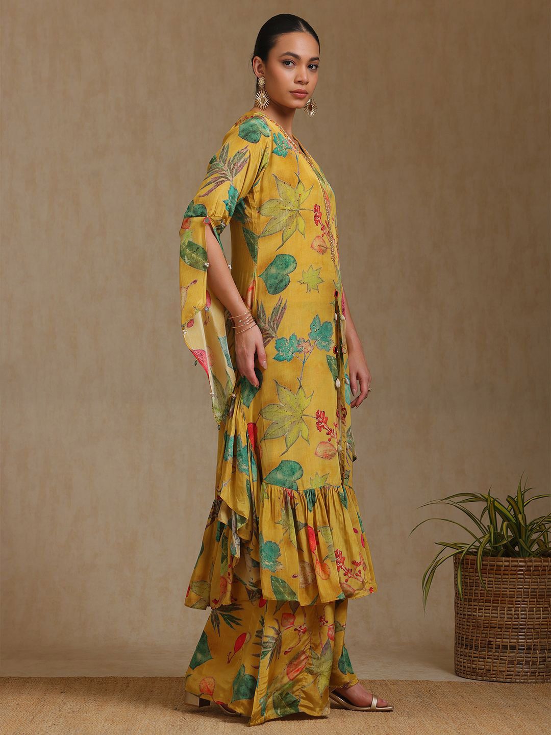 Dhiyona SO Women's Floral Printed Beads And Stones A-Line Kurta With Palazzos