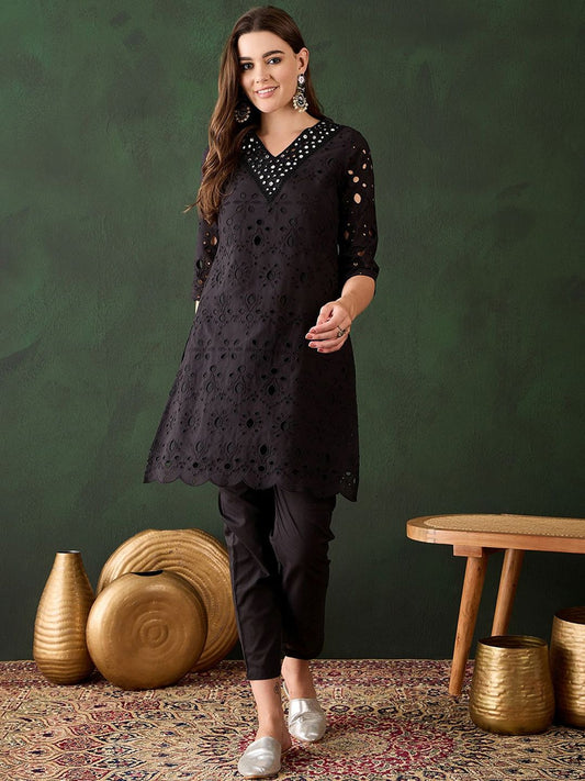 Dhiyona SN Women's Embroidered Regular Mirror Work Pure Cotton Kurti With Trousers