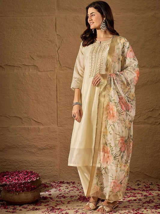 Dhiyona PD Women Women Floral Yoke Design Kurta with Trousers & Dupatta