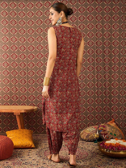 Dhiyona IE Floral Printed Round Neck Pure Cotton Tunic With Trousers