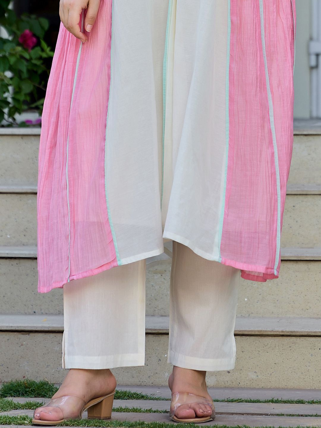 Ethnic Motifs Embroidered Layered Thread Work Pure Cotton Kurta With Trousers